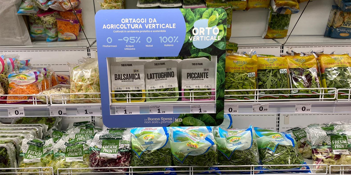 Insalate a coltivazione aeroponica sugli scaffali MD